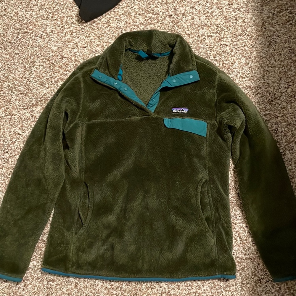 Patagonia fleece - very lightly worn